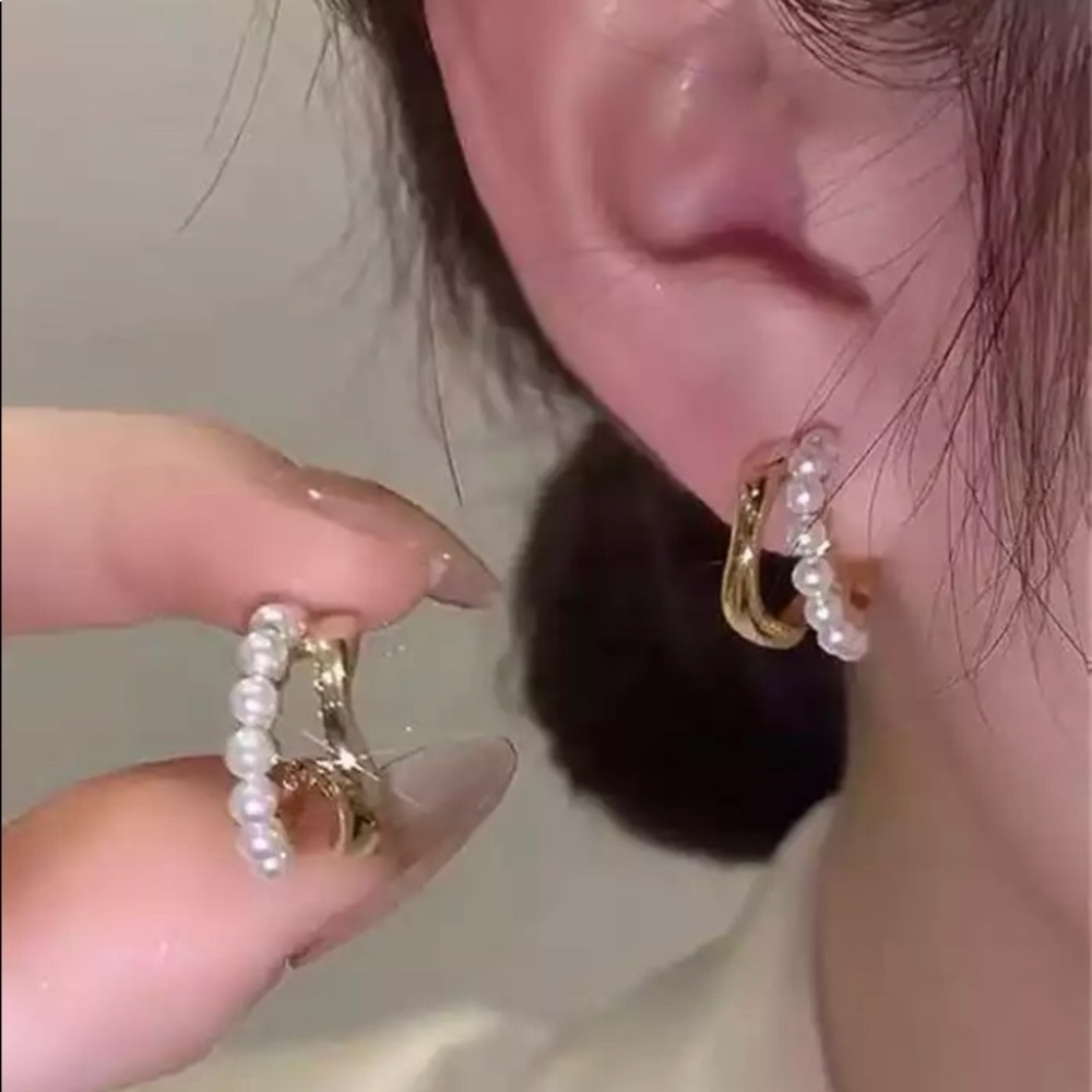 Gorgeous Golden Faux Pearl Earrings Accessory Jewelry